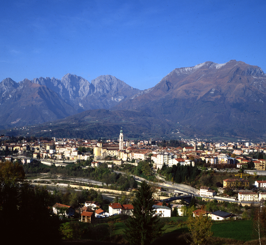 L&rsquo;Archivio Storico si arricchisce grazie all&rsquo;archivio professionale di Edi Bogo. Nel 2012 &egrave; stata avviata la sistematica riproduzione digitale della fototeca