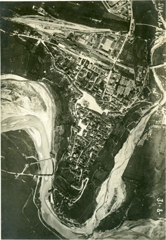 Come ti stravolgo la storia!